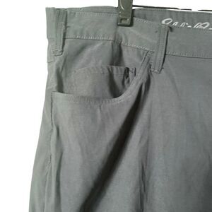 Eddie‎ Bauer Slim Fit Performance Chino Pants 38 x 30
